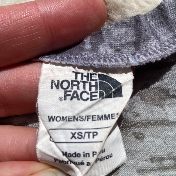 The North Face Burnout Green / Gray Mountains T-Shirt - Picture 8 of 9